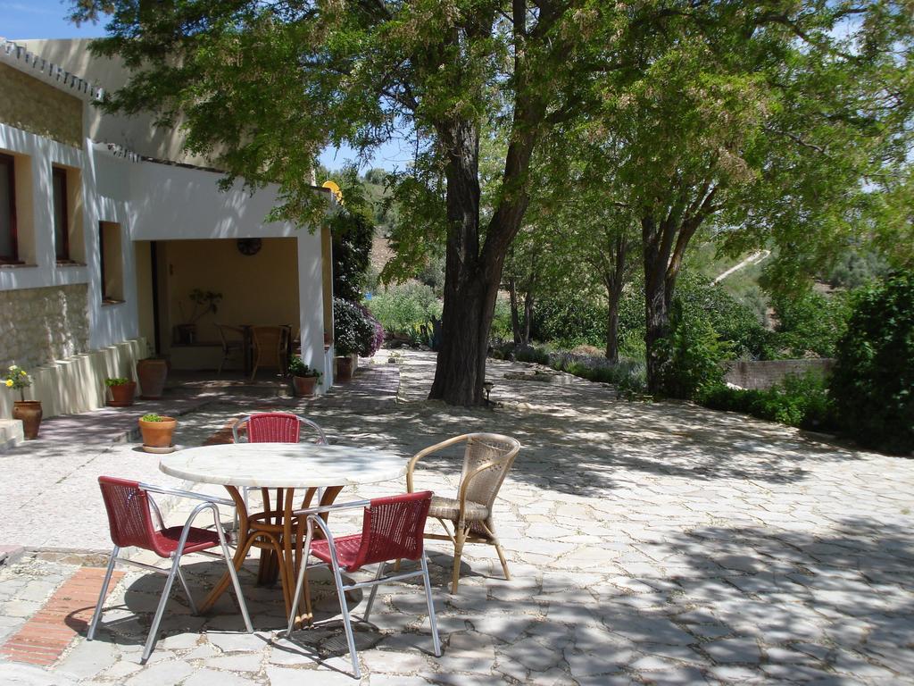 La Escuela del Campo Bed and Breakfast Setenil De Las Bodegas Exterior foto